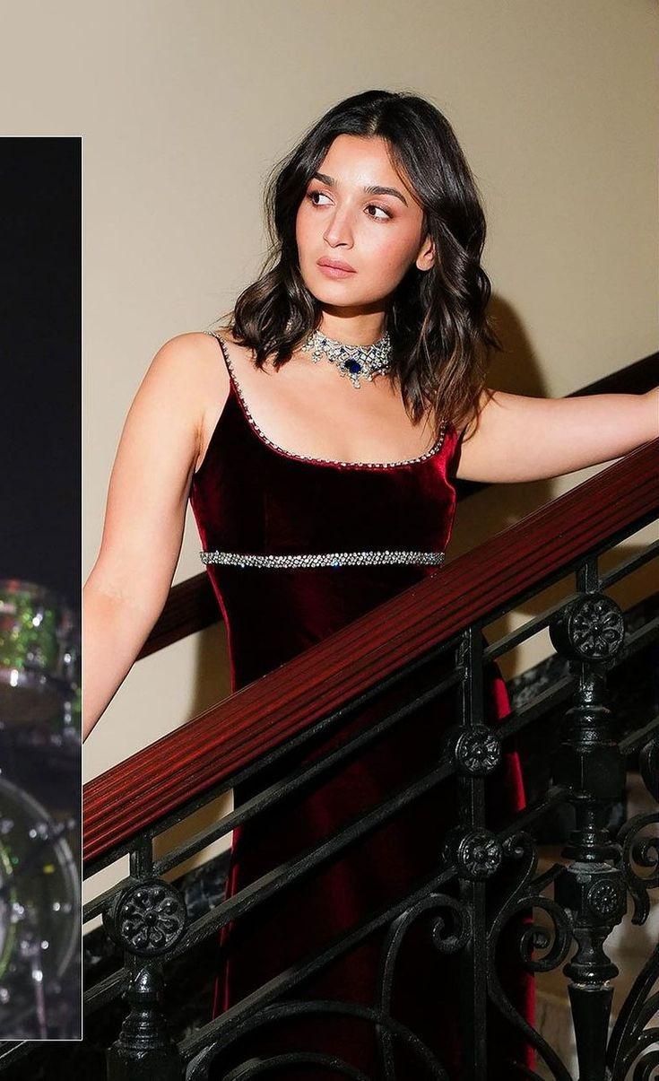 Aliya Bhatt Maroon colour Velvet Gown